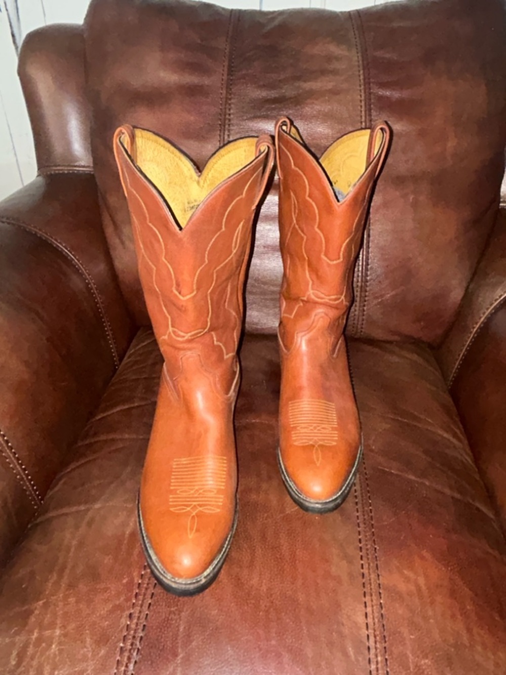 Tony Lama Chestnut Brown Leather Western Cowboy Boots